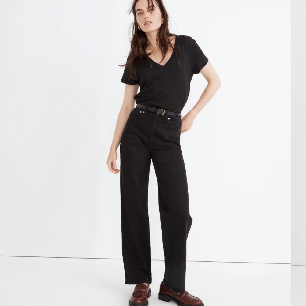 The Petite Perfect Vintage Wide-Leg Black 24P sold out online!